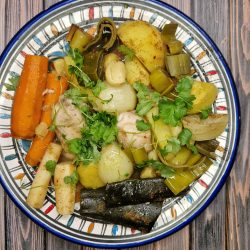 Tadżin z kurczakiem (fr.: tajine au poulet)